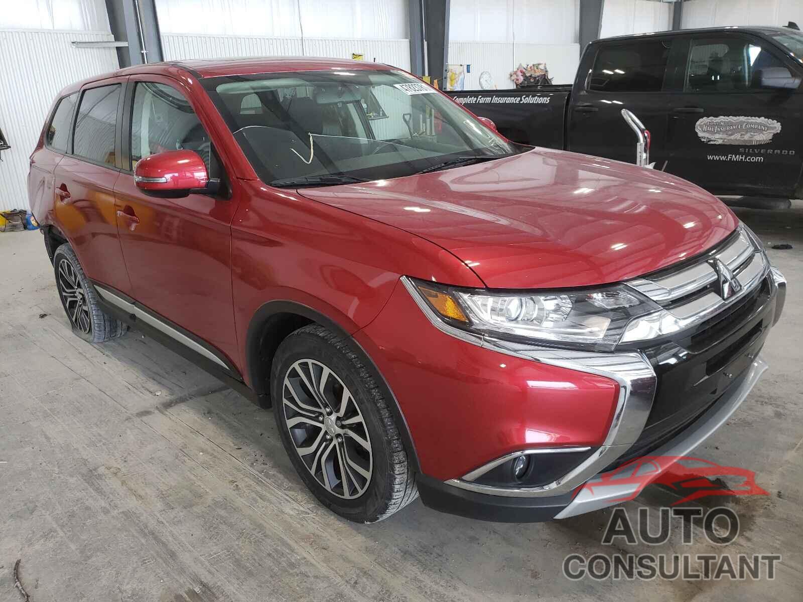 MITSUBISHI OUTLANDER 2018 - JA4AZ3A36JZ015338