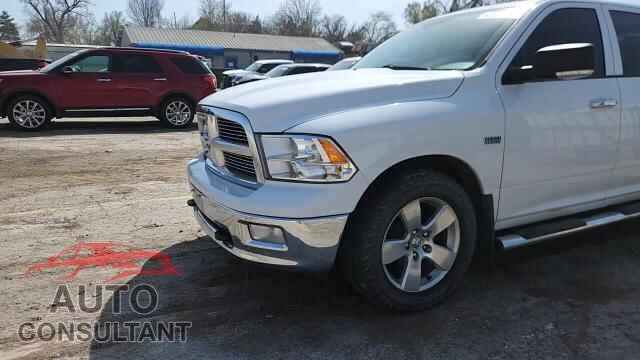 DODGE RAM 1500 2012 - 1C6RD7LT0CS264913