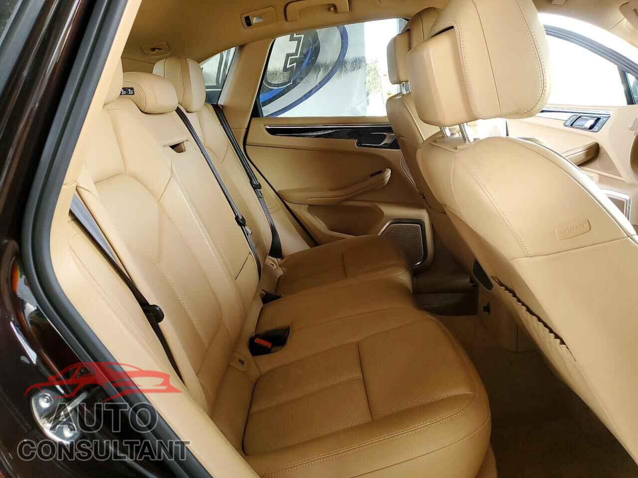 PORSCHE MACAN 2015 - WP1AB2A52FLB66112