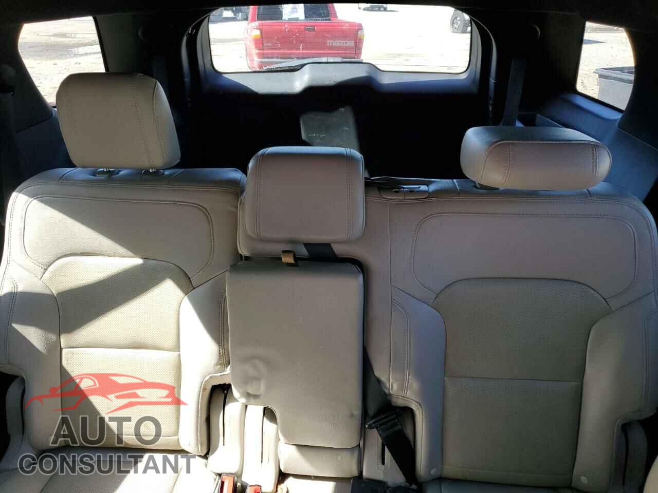 FORD ALL OTHER 2018 - 1FM5K7F8XJGB35206