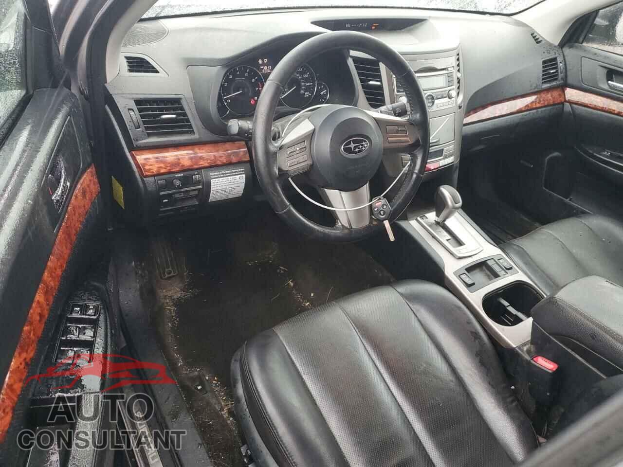 SUBARU OUTBACK 2011 - 4S4BRDJC8B2443322