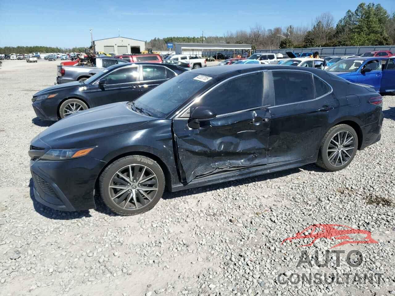 TOYOTA CAMRY 2021 - 4T1G11AK4MU533979
