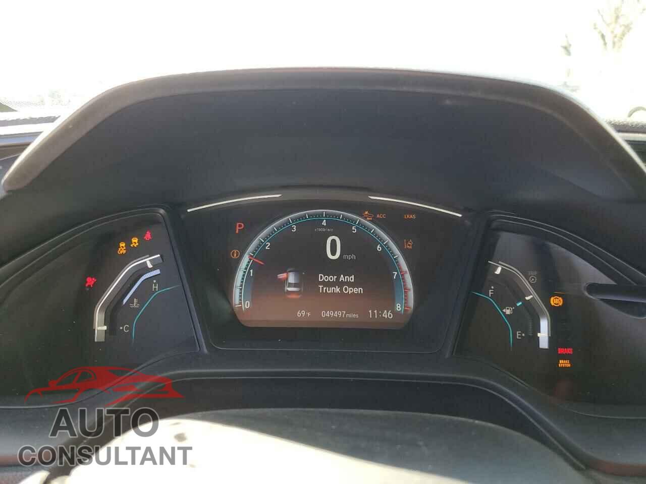 HONDA CIVIC 2019 - 2HGFC2F64KH601825