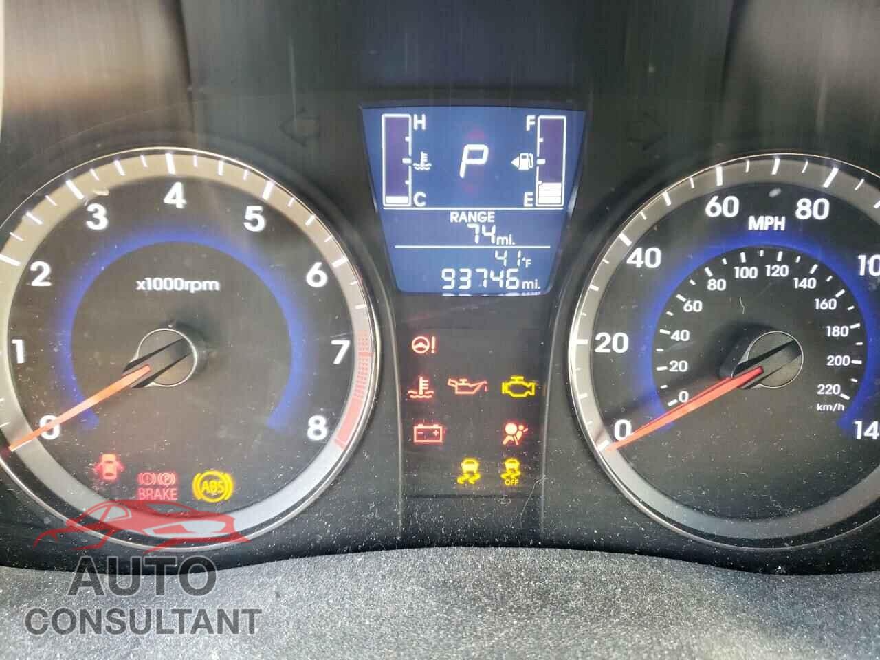 HYUNDAI ACCENT 2017 - KMHCT4AE1HU373666