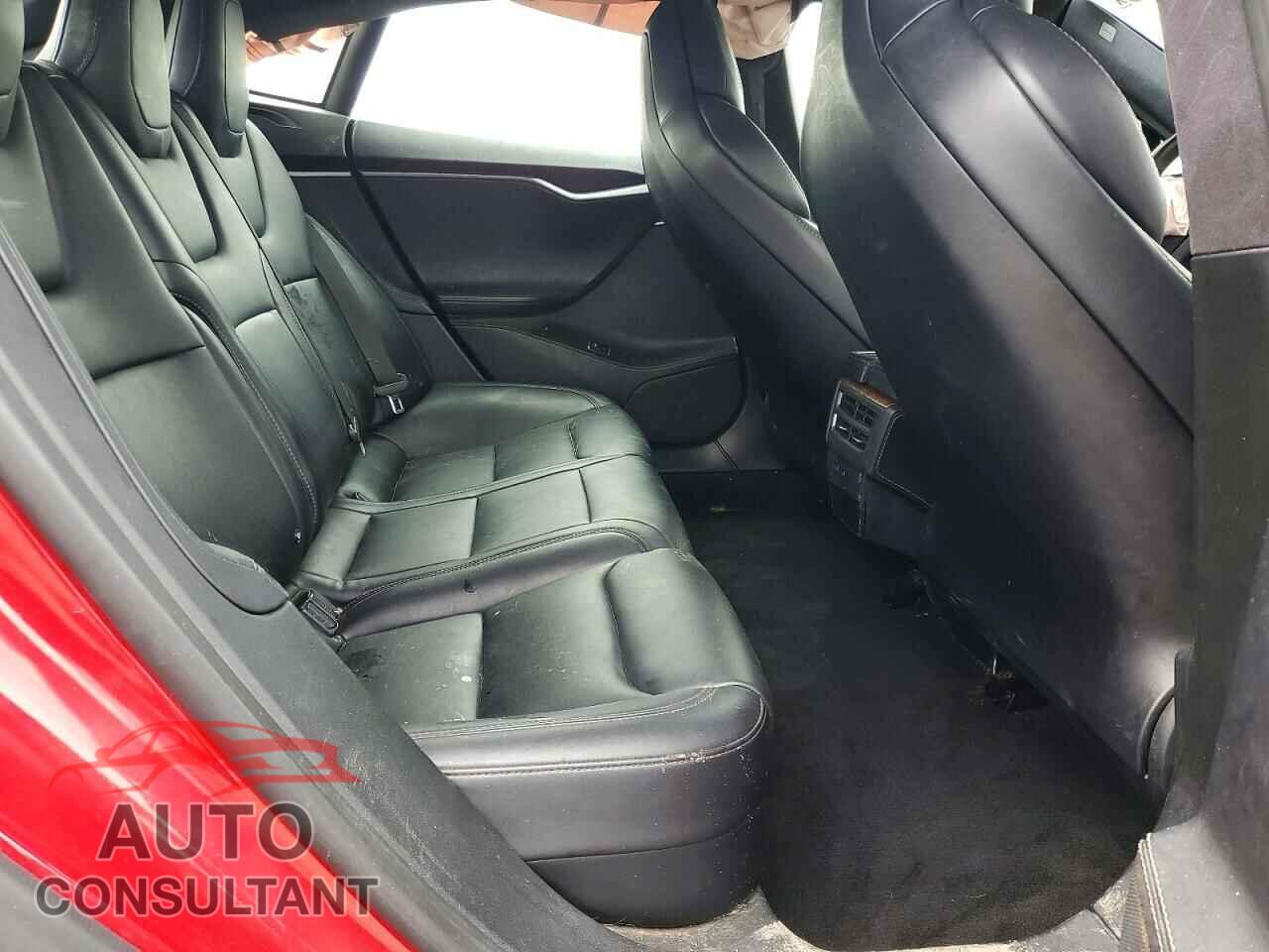 TESLA MODEL S 2018 - 5YJSA1E25JF259849