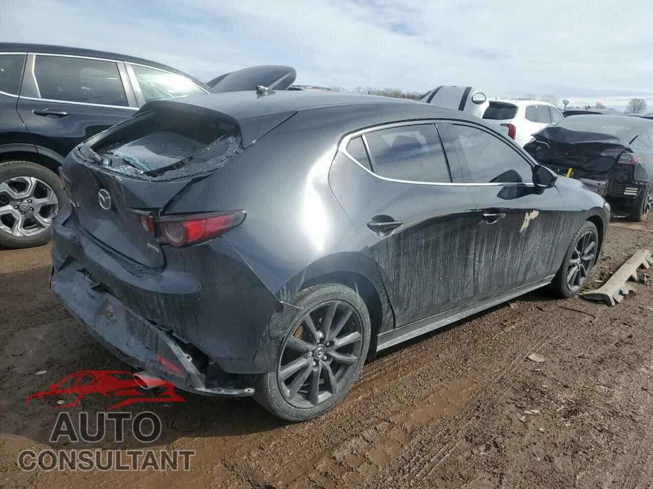 MAZDA 3 2021 - JM1BPAML0M1343227