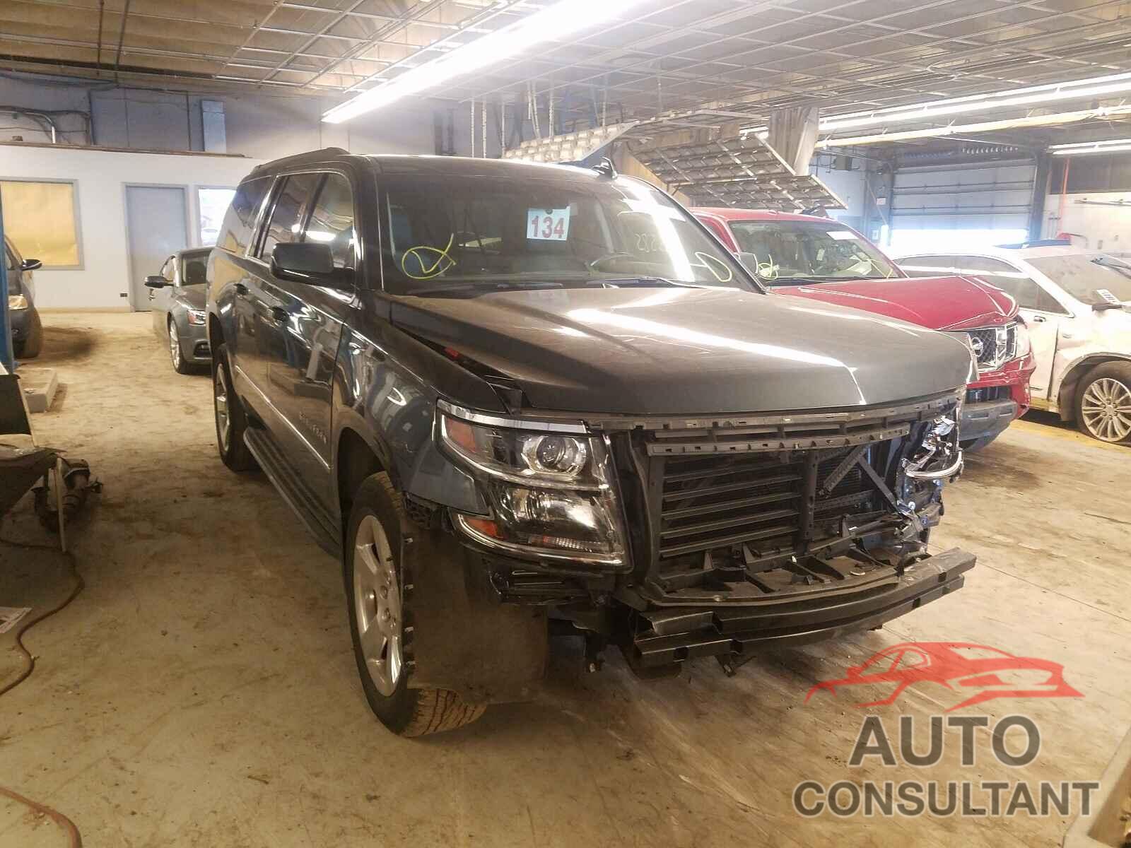 CHEVROLET SUBURBAN 2019 - 1GNSKHKC2KR249852