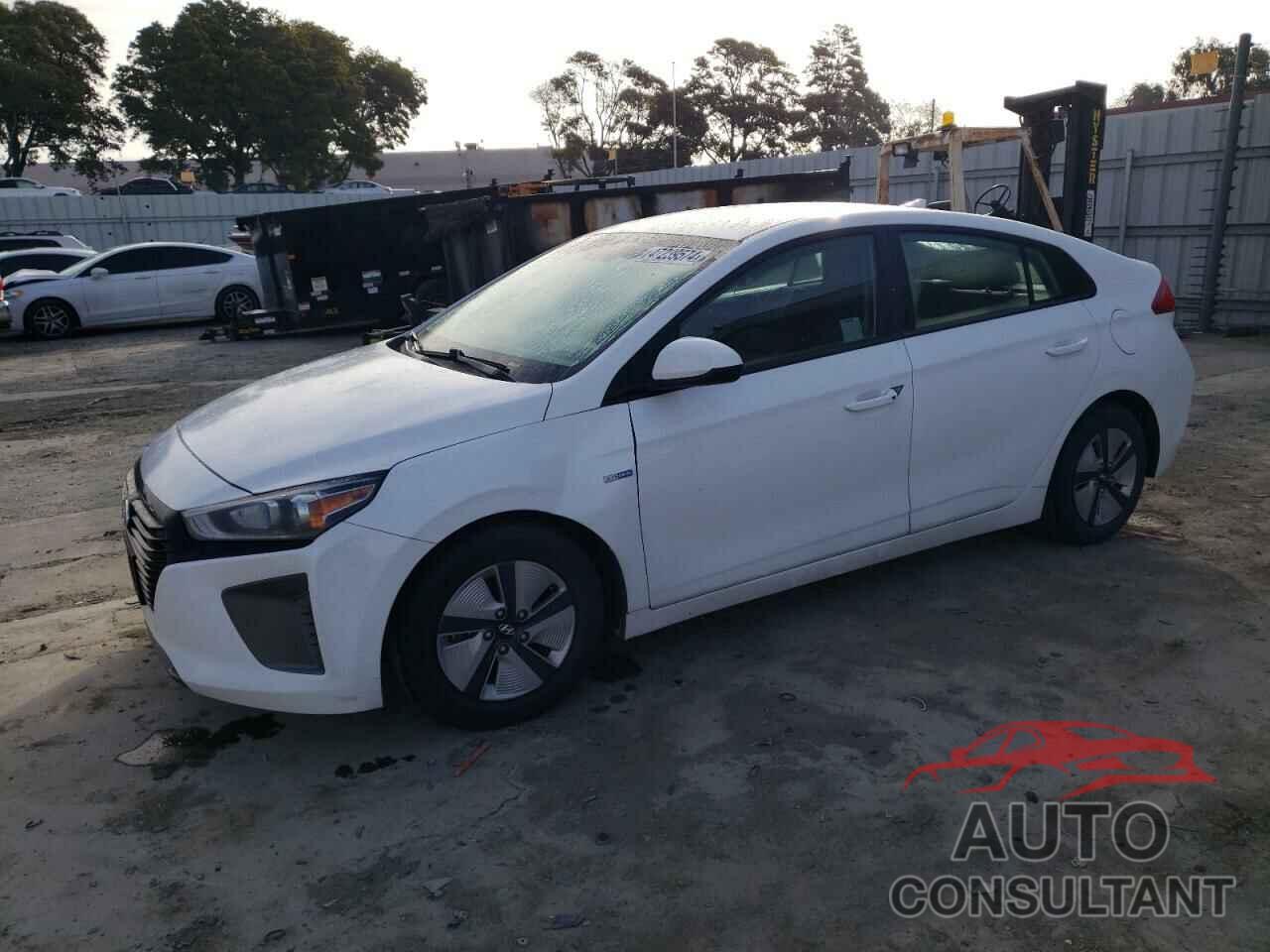 HYUNDAI IONIQ 2019 - KMHC65LC4KU180895