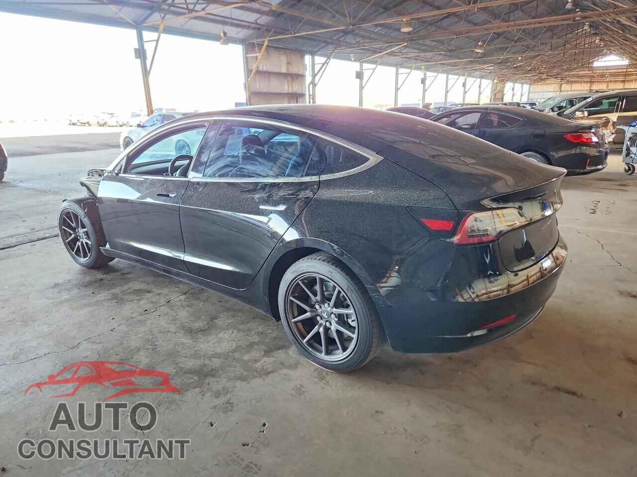 TESLA MODEL 3 2018 - 5YJ3E1EA8JF122940