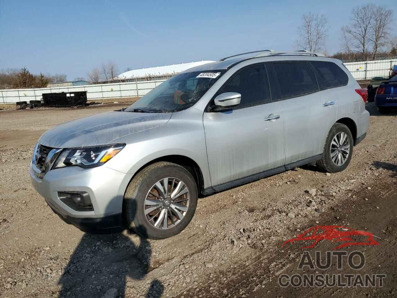 NISSAN PATHFINDER 2019 - 5N1DR2MM0KC605035
