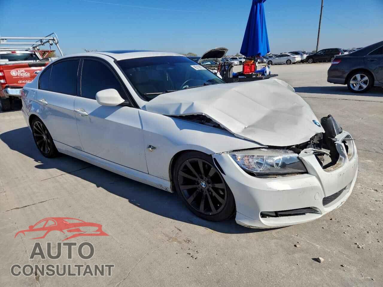 BMW 3 SERIES 2011 - WBAPH7C5XBA802461