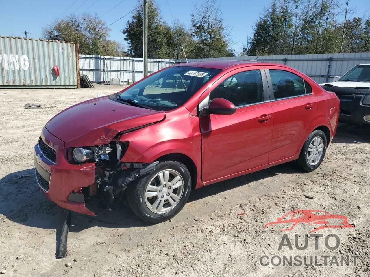 CHEVROLET SONIC 2015 - 1G1JC5SH8F4111501