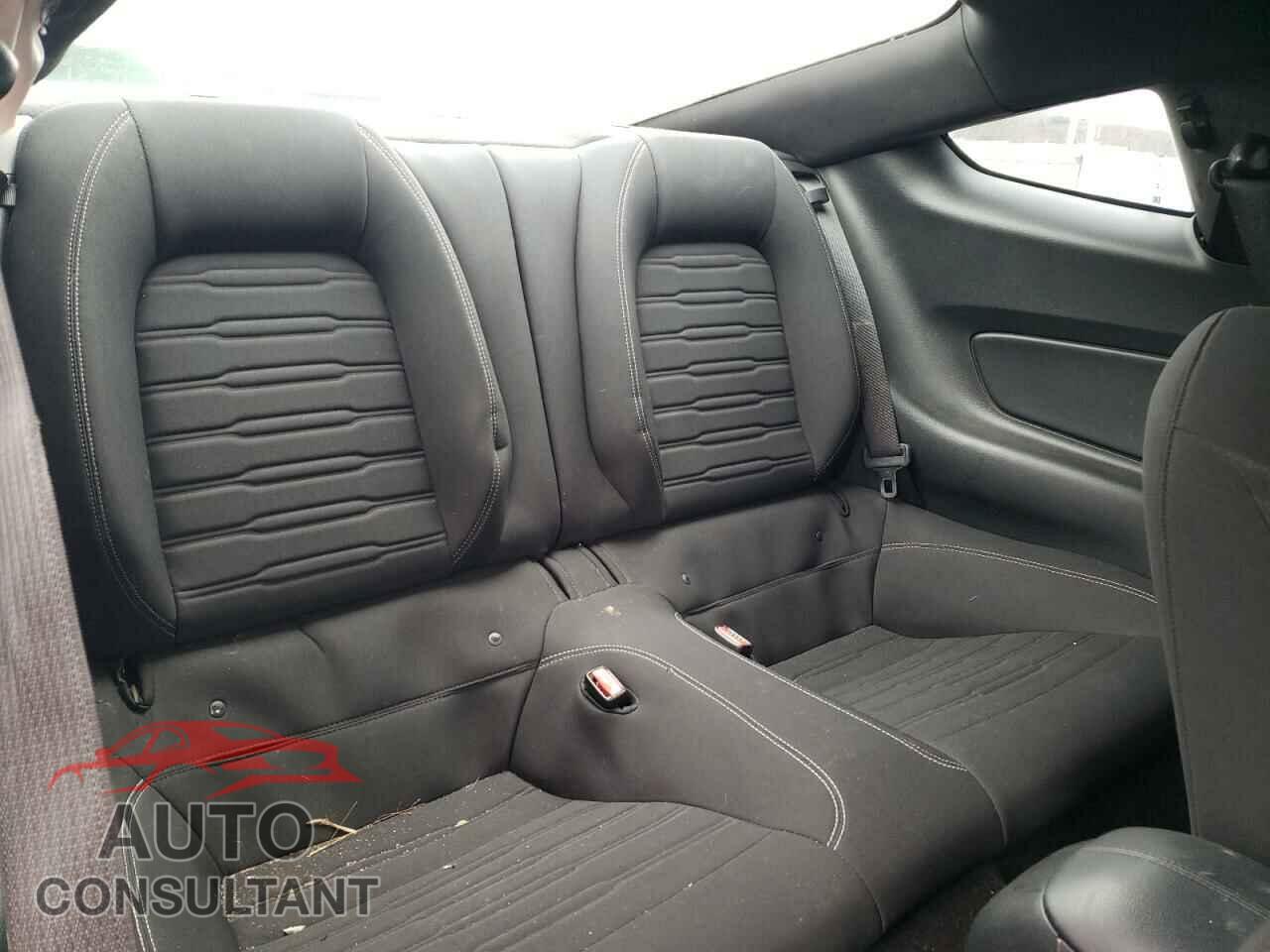 FORD MUSTANG 2017 - 1FA6P8CF3H5305226