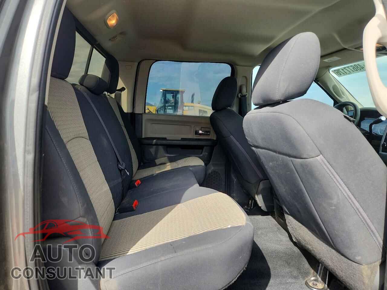 DODGE RAM 2500 2012 - 3C6UD5DL2CG329040