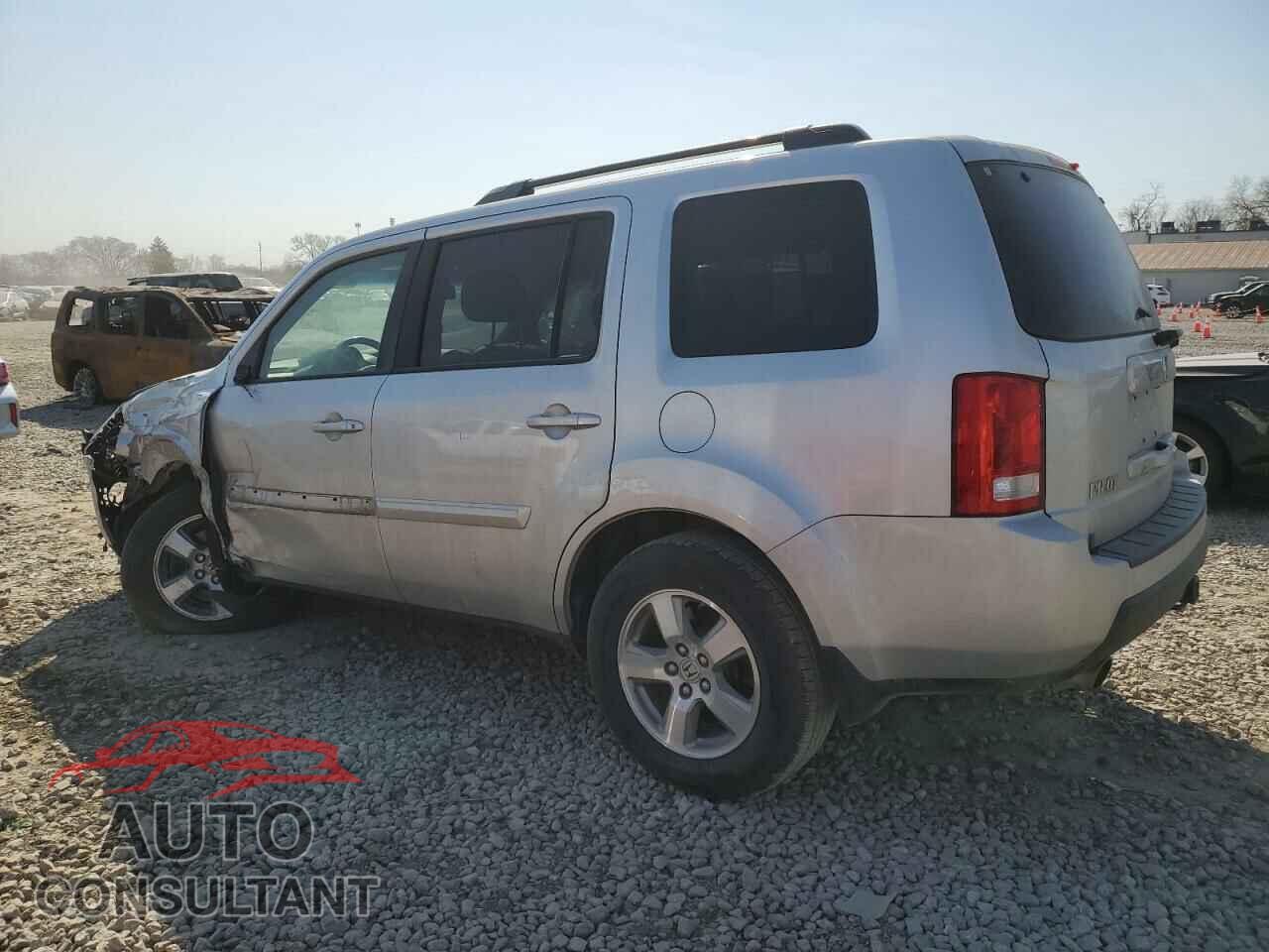 HONDA PILOT 2009 - 5FNYF48509B028694