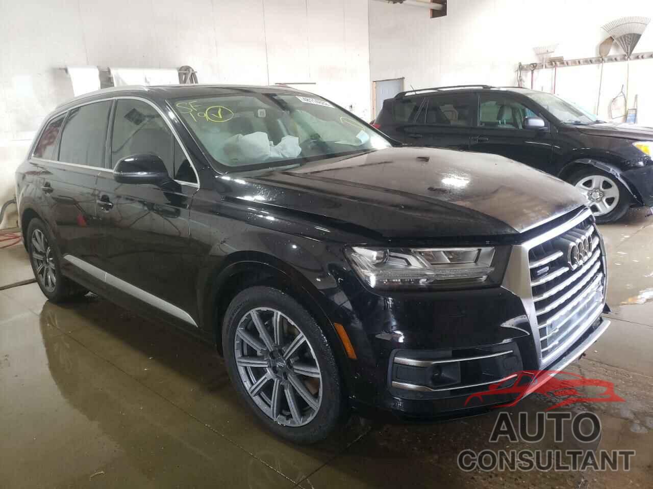 AUDI Q7 2019 - WA1LAAF7XKD048731