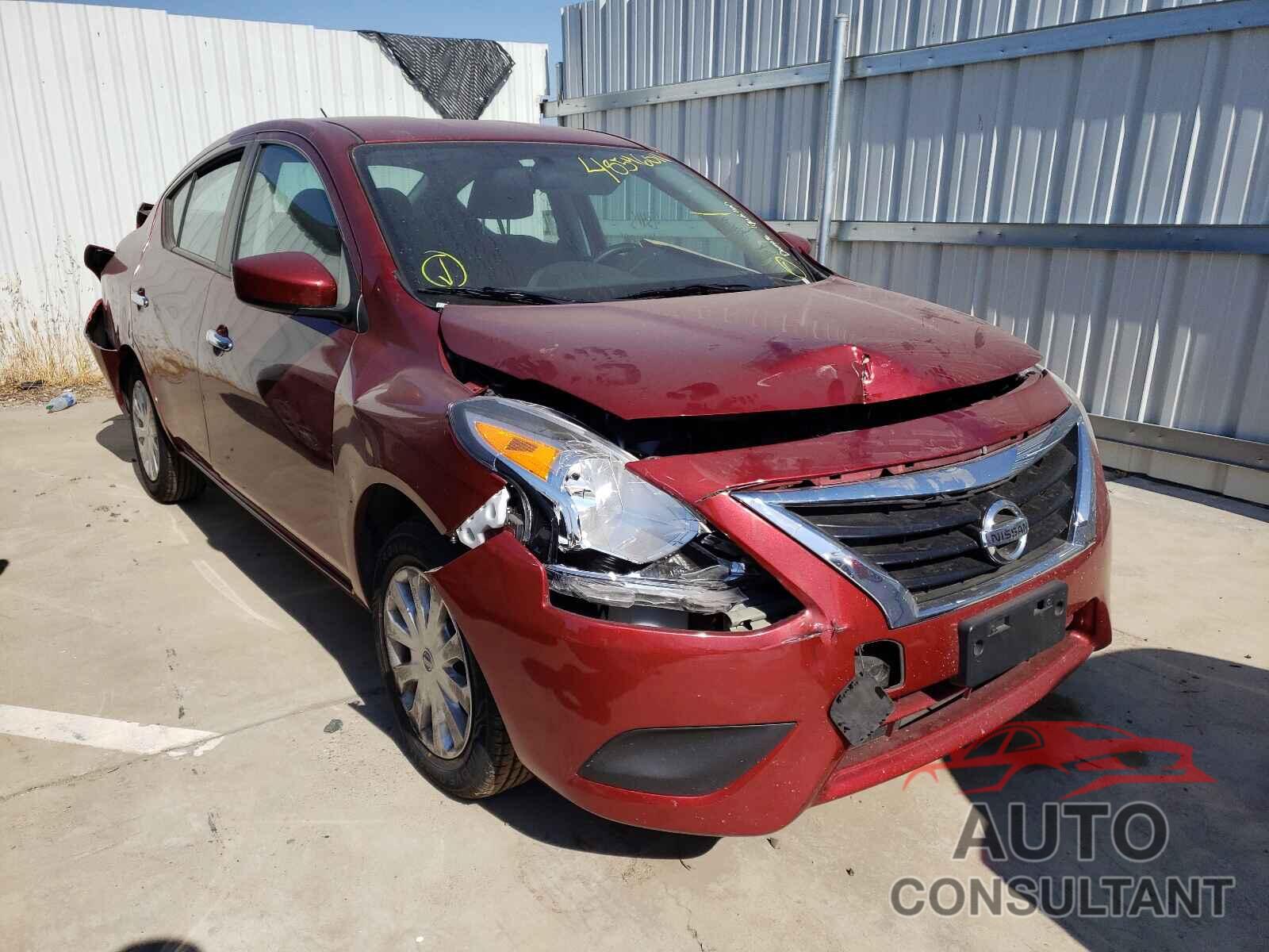 NISSAN VERSA 2019 - 3N1CN7AP1KL864132