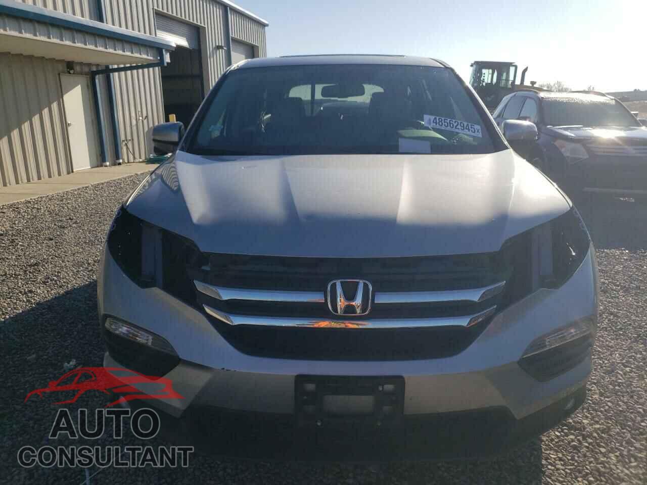 HONDA PILOT 2017 - 5FNYF6H55HB030077