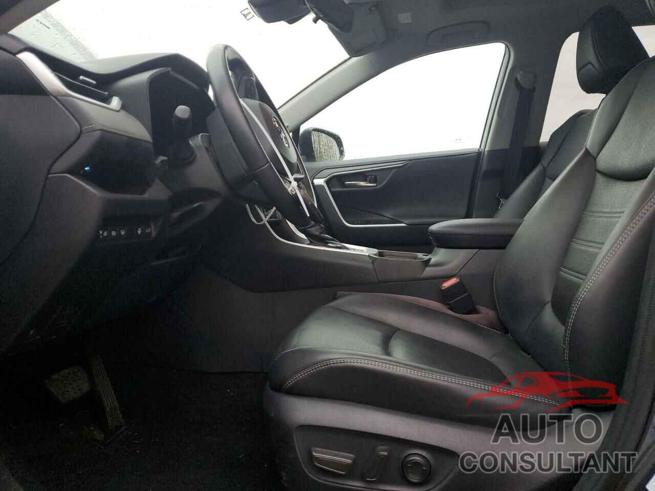 TOYOTA RAV4 2021 - 2T3D6RFV6MW009553