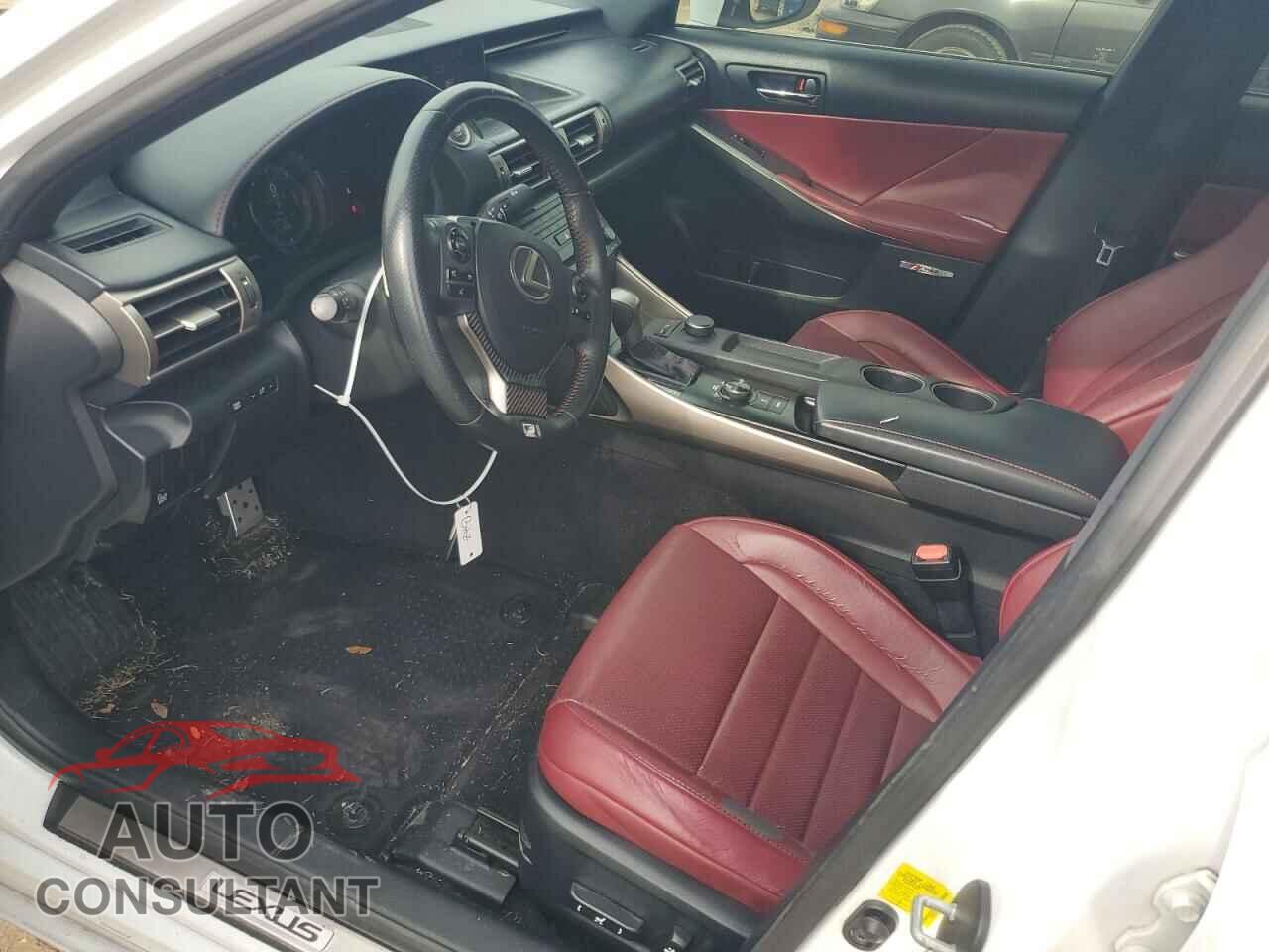 LEXUS IS 2014 - JTHBF1D27E5029531