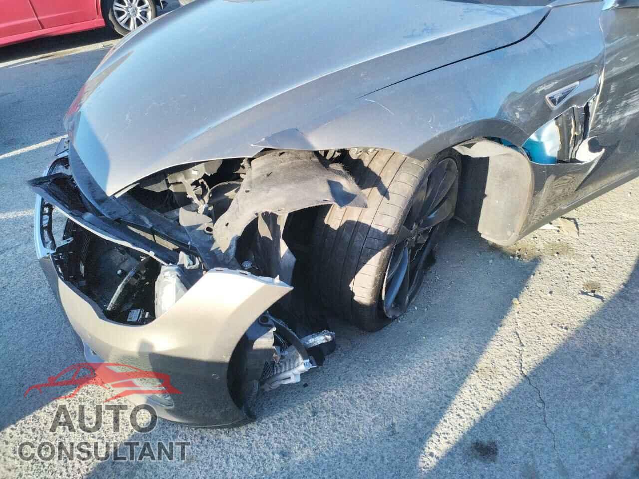 TESLA MODEL S 2016 - 5YJSA1E28GF125622