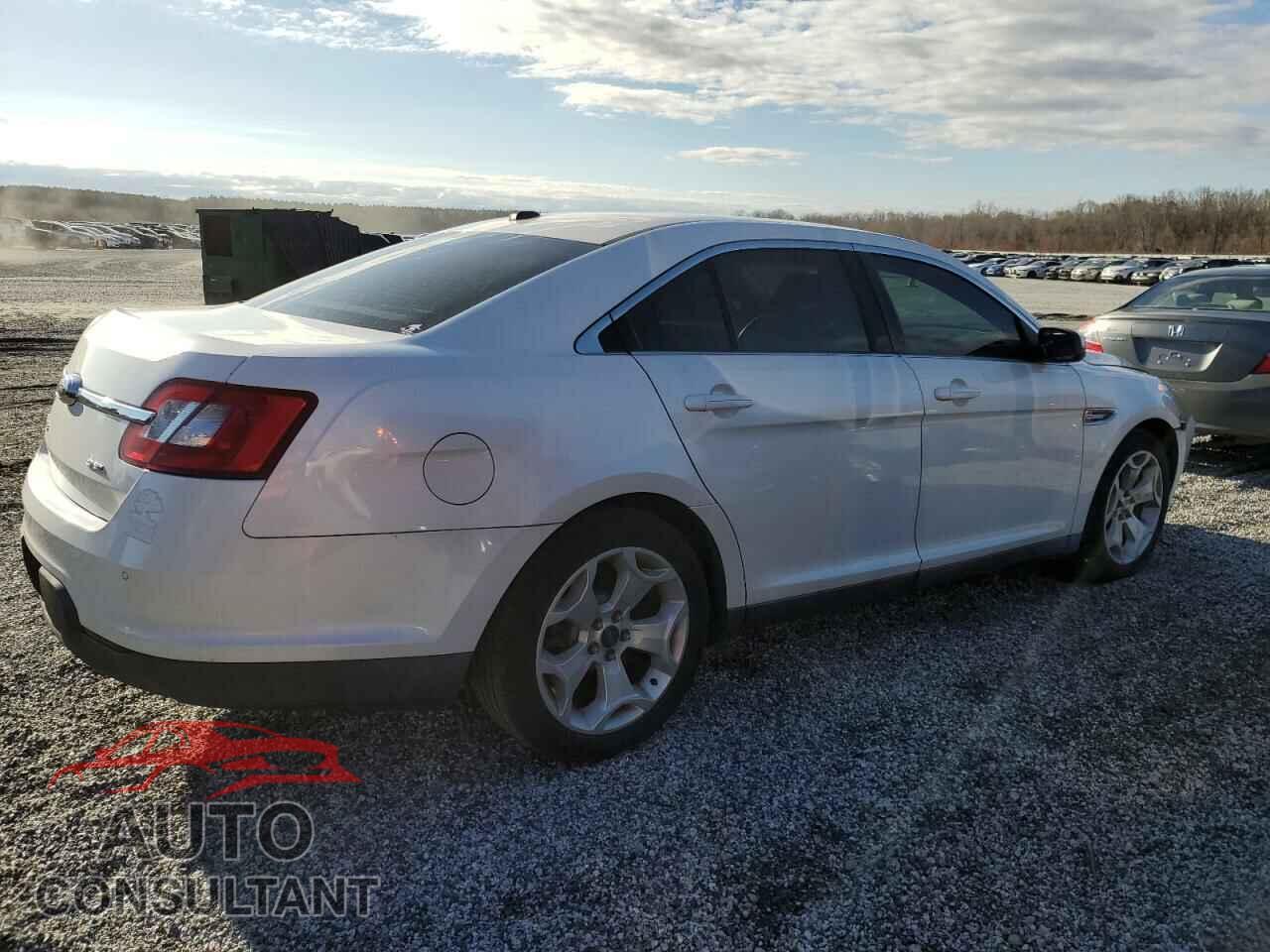 FORD TAURUS 2011 - 1FAHP2EW3BG171395