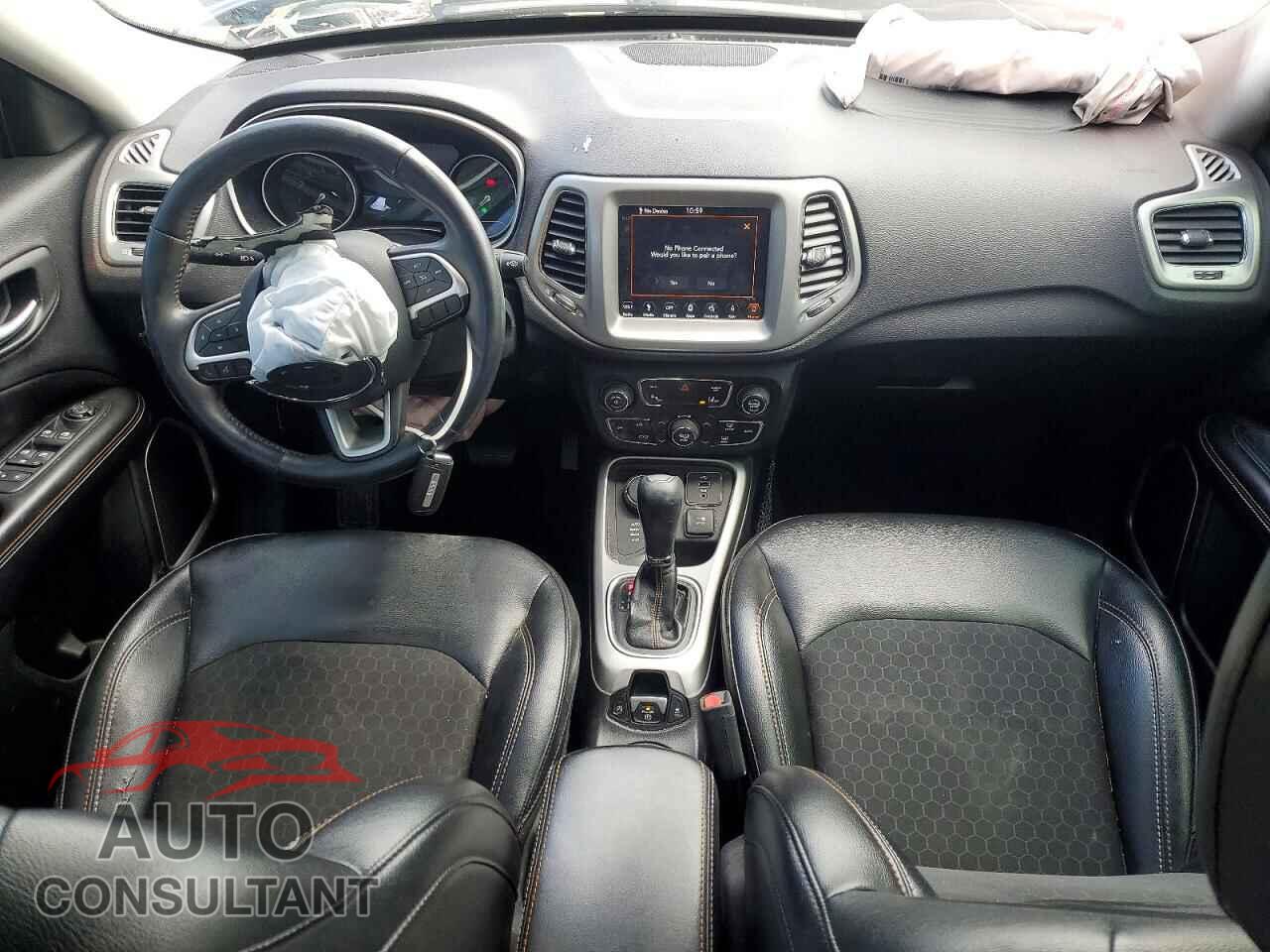 JEEP COMPASS 2018 - 3C4NJDBB6JT361987