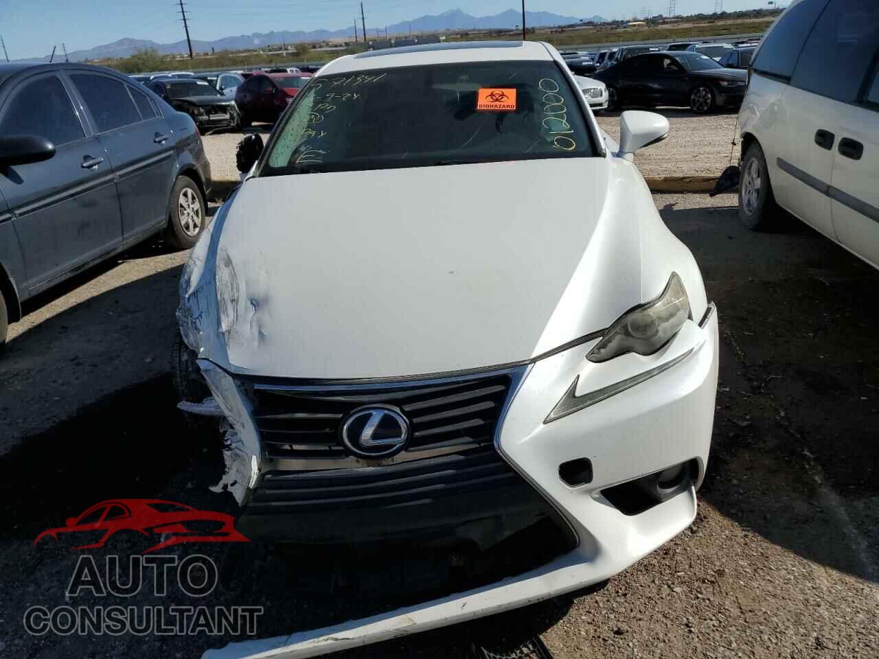 LEXUS IS 2014 - JTHBF1D21E5012000