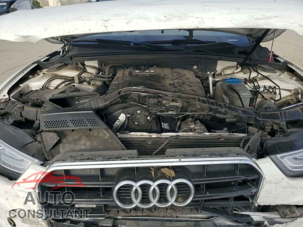 AUDI A5 2013 - WAULFAFR0DA032144