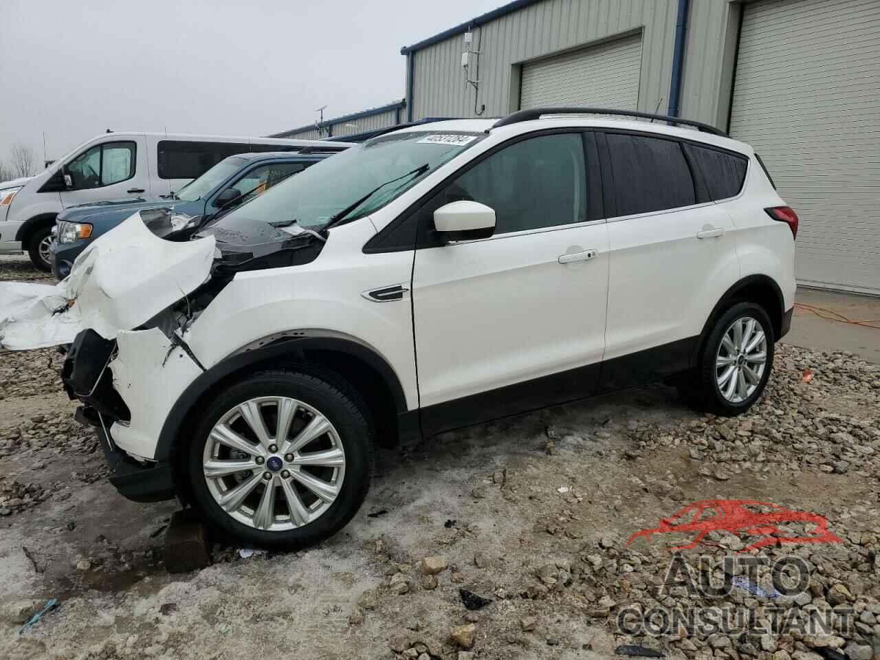 FORD ESCAPE 2019 - 1FMCU9HD3KUB77582