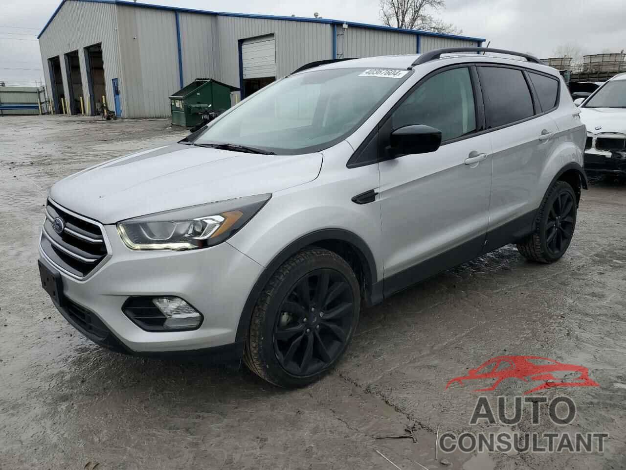 FORD ESCAPE 2018 - 1FMCU0GD6JUA85975