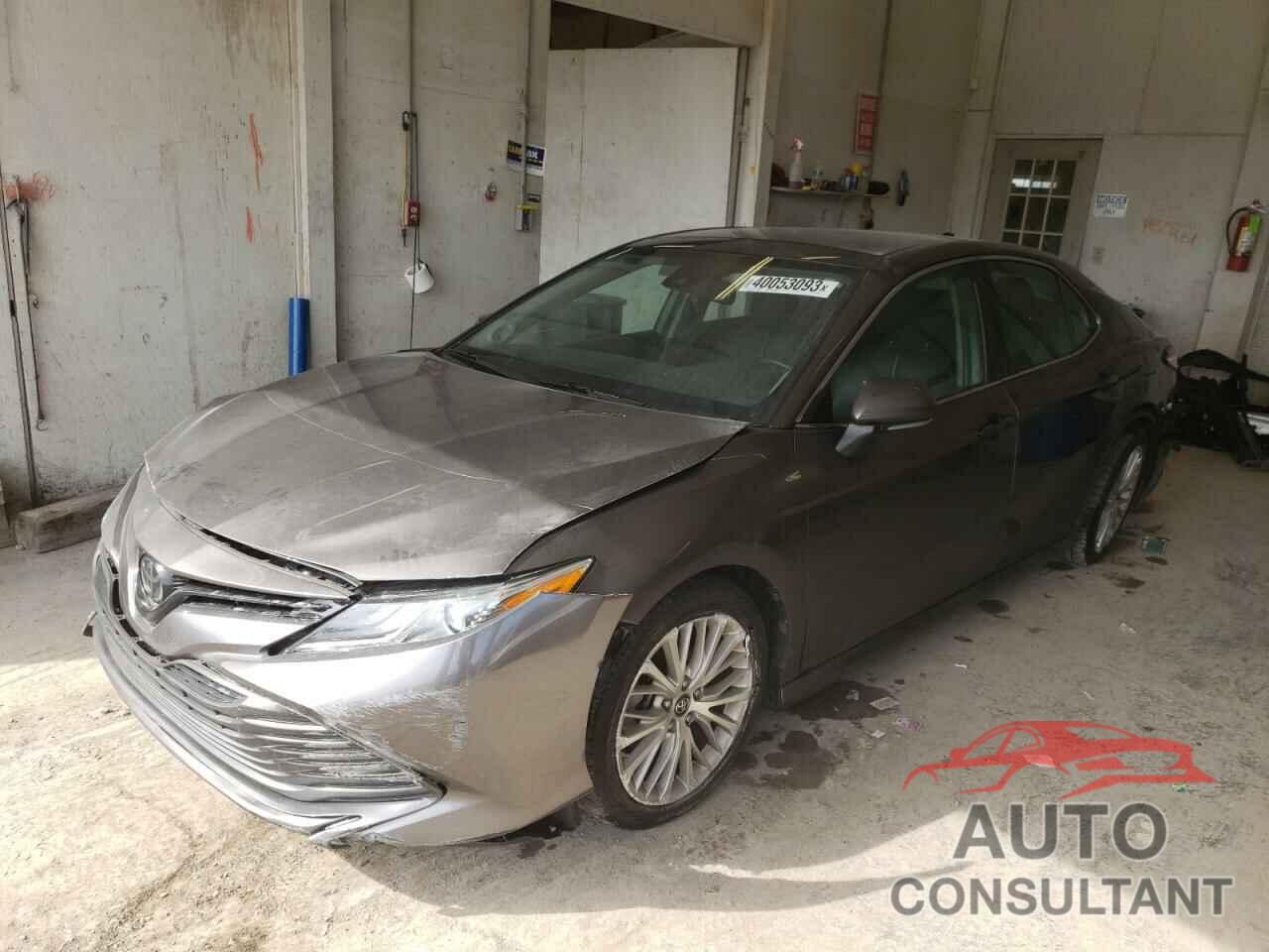 TOYOTA CAMRY 2019 - 4T1B11HK2KU786201