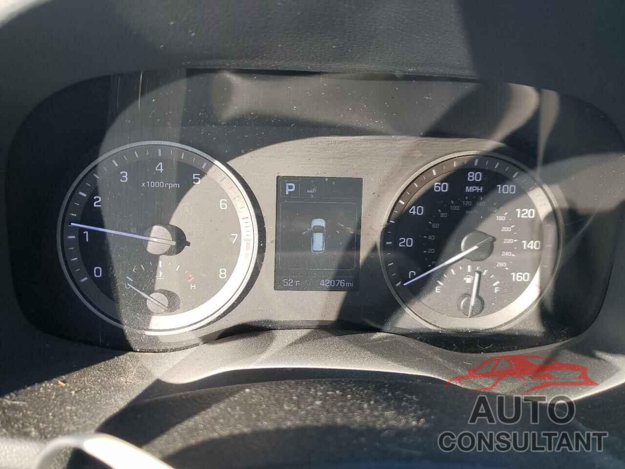 HYUNDAI TUCSON 2018 - KM8J3CA2XJU708839