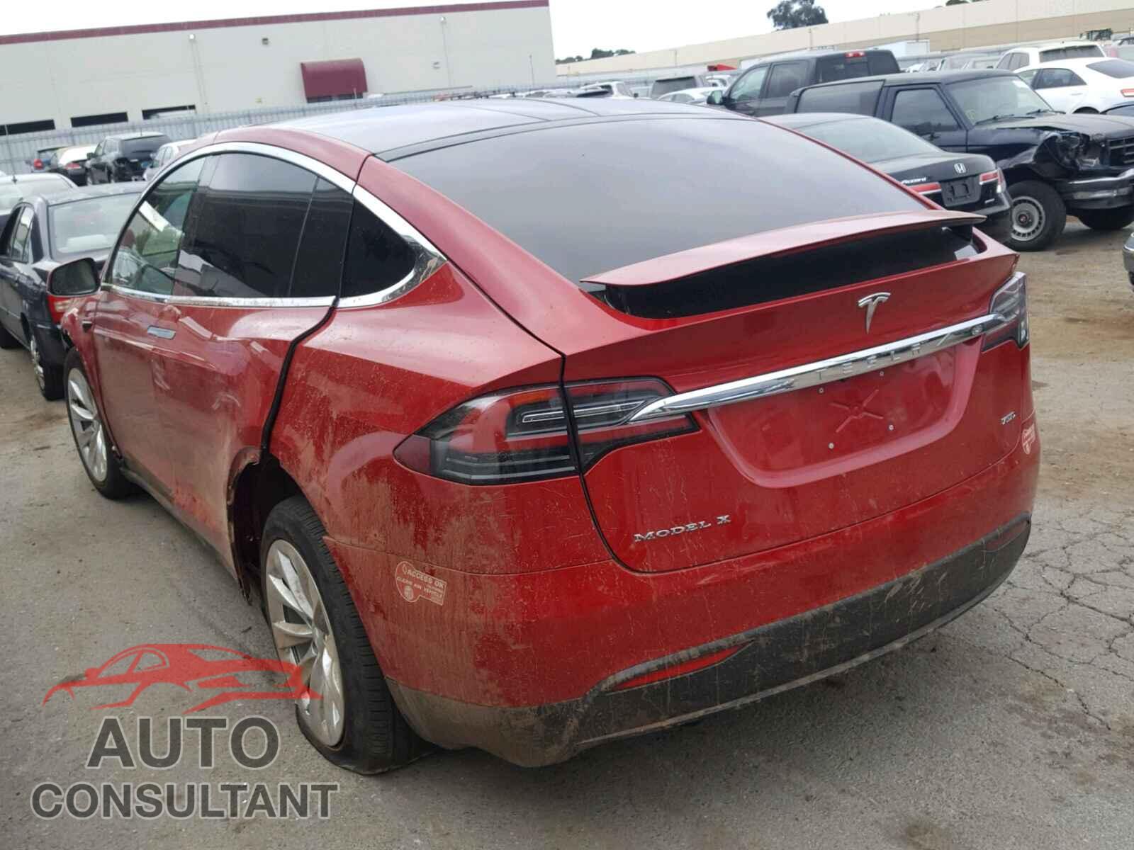 TESLA MODEL X 2018 - 5YJXCBE27JF087801