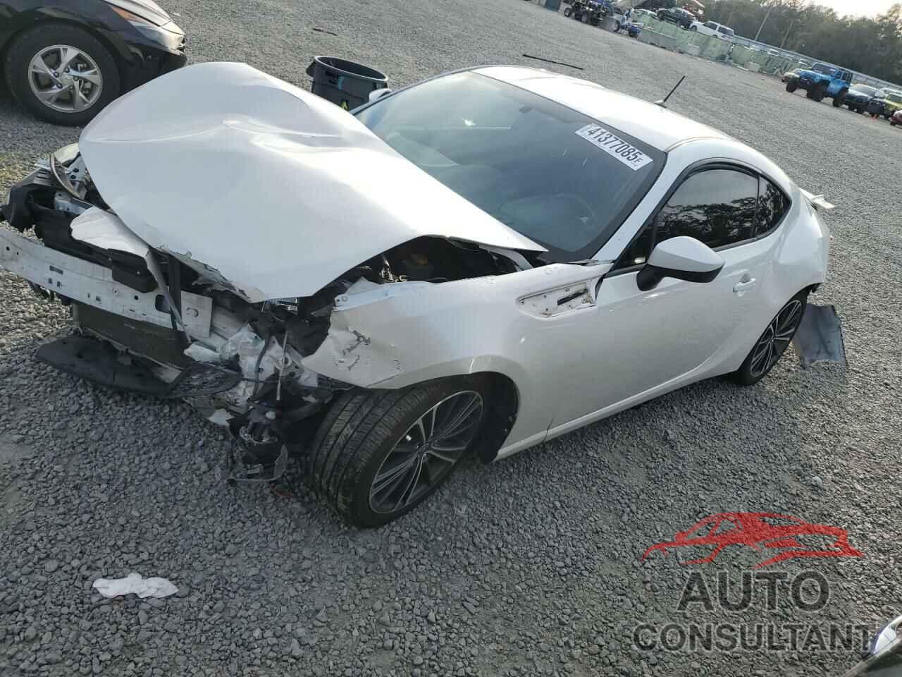 TOYOTA SCION 2013 - JF1ZNAA16D2714124
