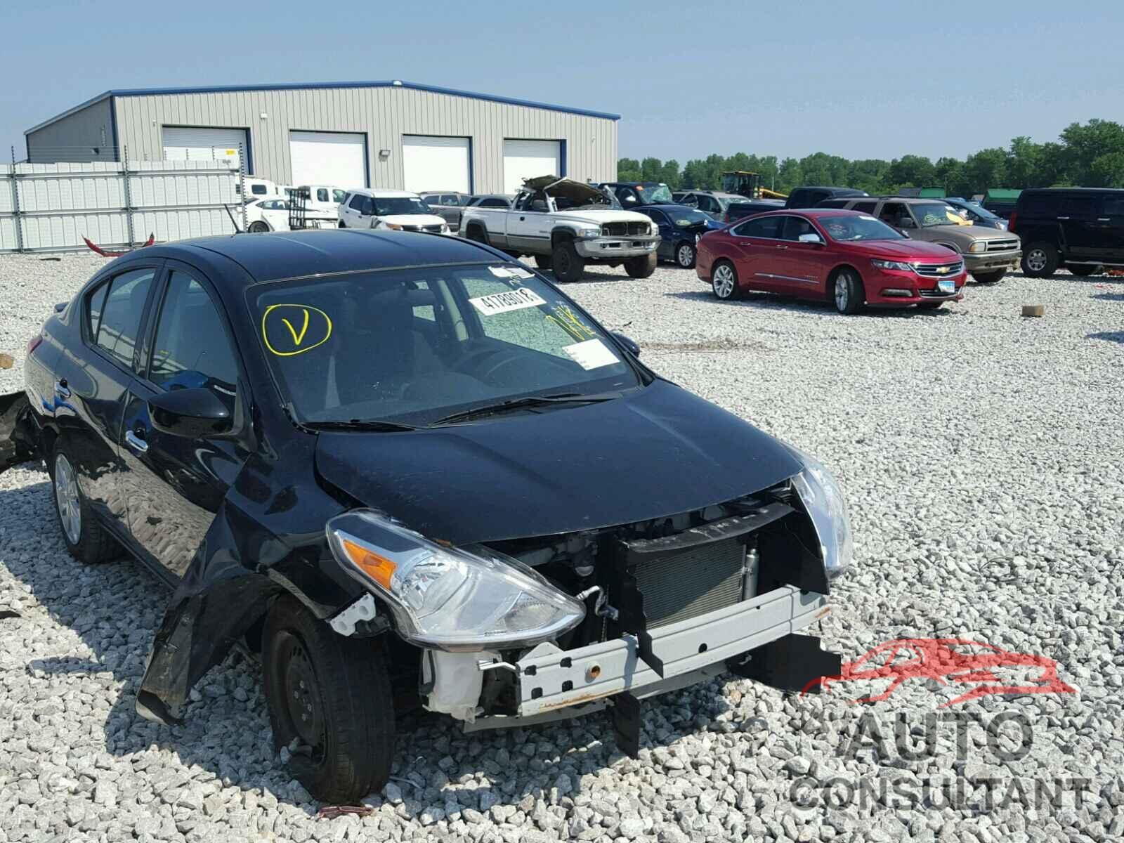 NISSAN VERSA 2015 - 3N1CN7AP7FL835174