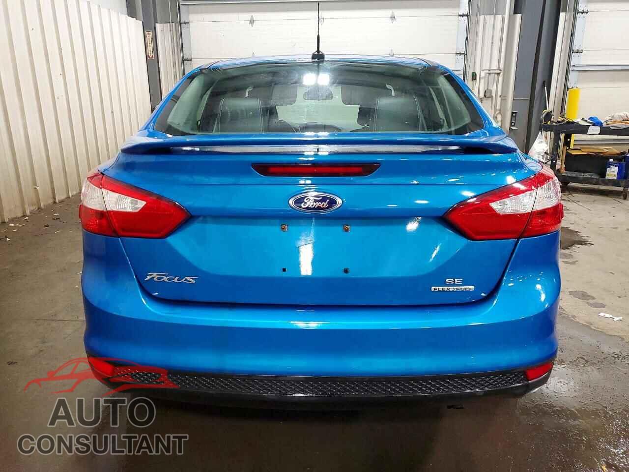 FORD FOCUS 2014 - 1FADP3F26EL223310