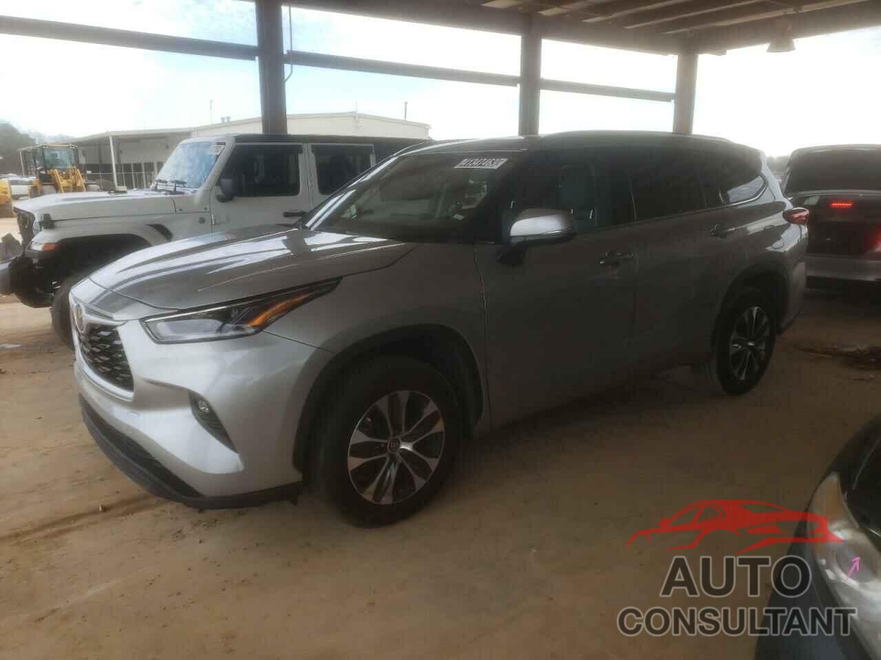 TOYOTA HIGHLANDER 2021 - 5TDGZRAH4MS533095