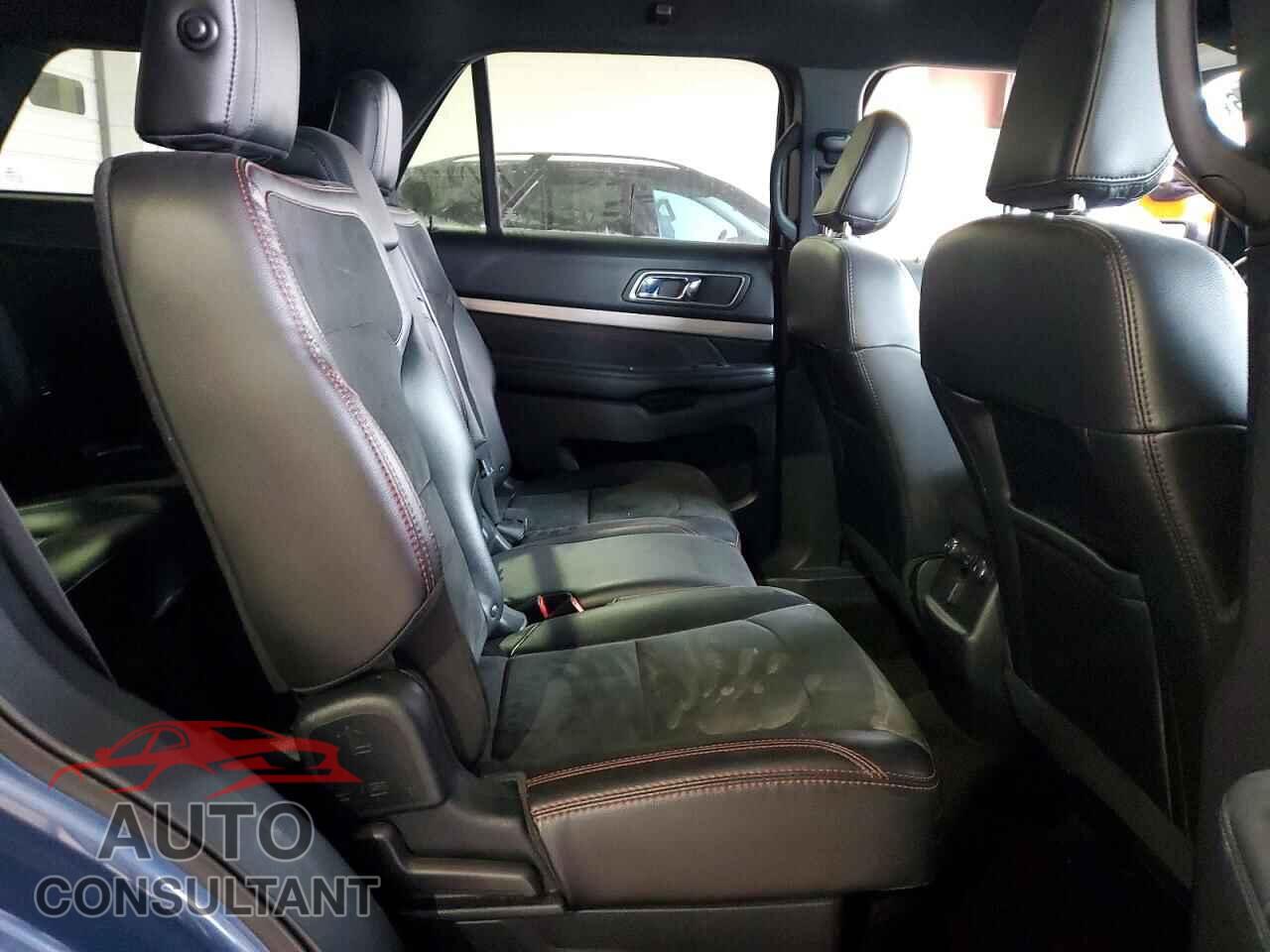 FORD EXPLORER 2018 - 1FM5K7DH0JGB76060