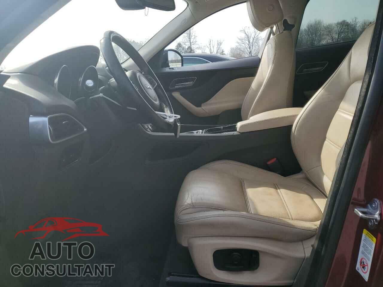 JAGUAR F-PACE 2017 - SADCK2BV8HA499586