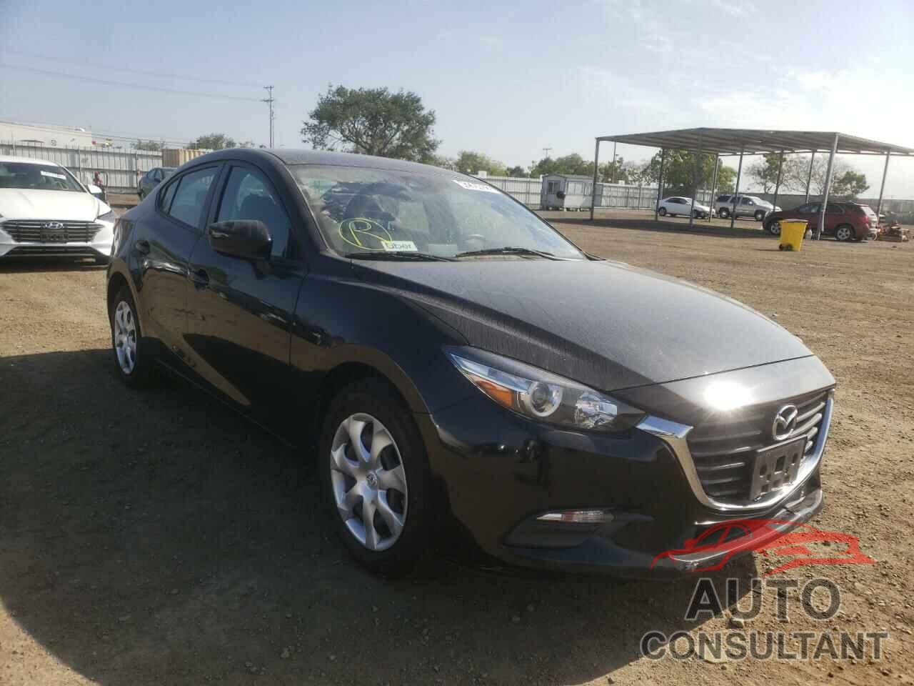 MAZDA 3 2018 - 3MZBN1U73JM221384