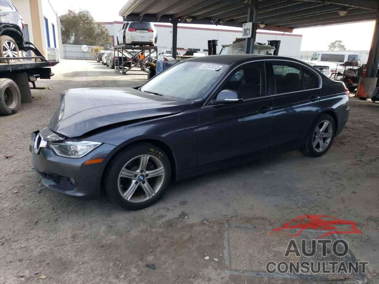 BMW 3 SERIES 2015 - WBA3C1C58FK118390
