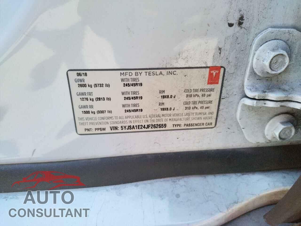 TESLA MODEL S 2018 - 5YJSA1E24JF262659