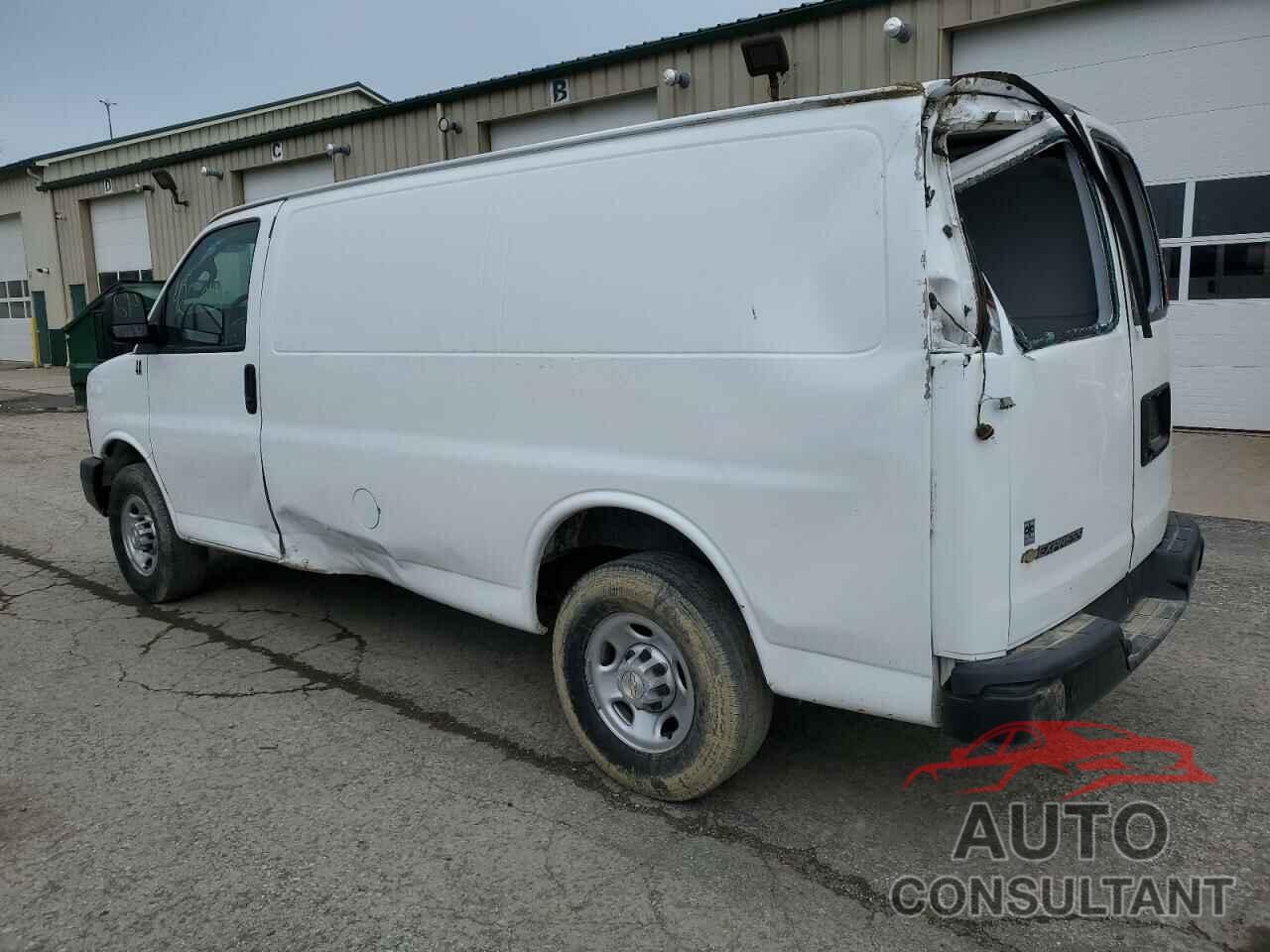 CHEVROLET EXPRESS 2021 - 1GCWGAFP1M1310044