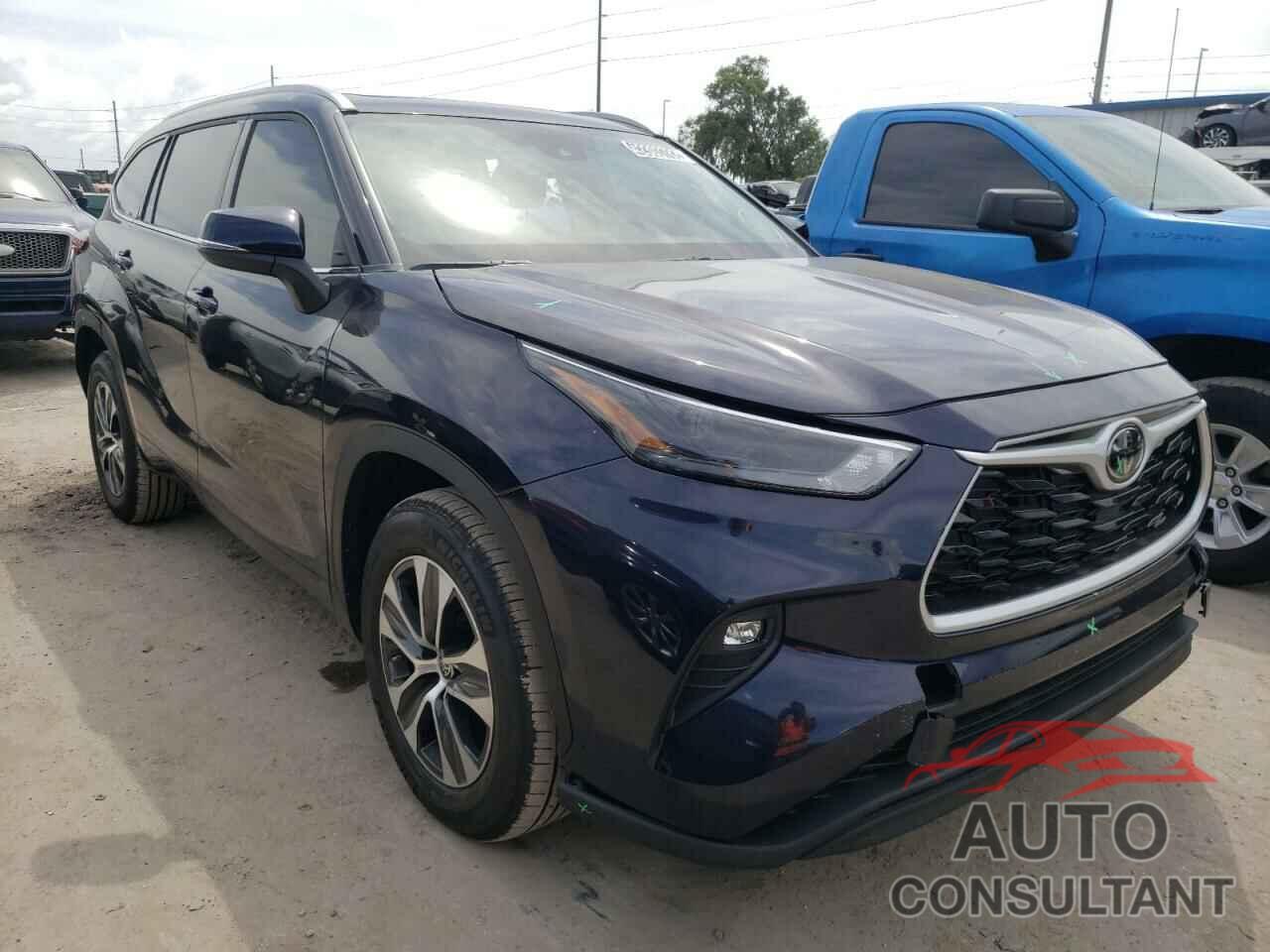 TOYOTA HIGHLANDER 2022 - 5TDGZRAH4NS541599