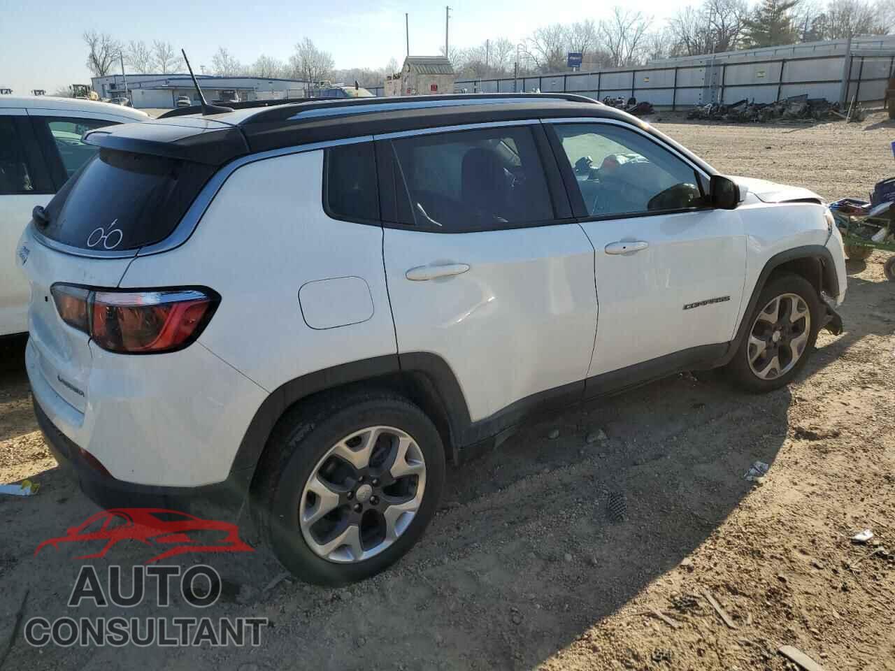 JEEP COMPASS 2018 - 3C4NJDCB5JT435107
