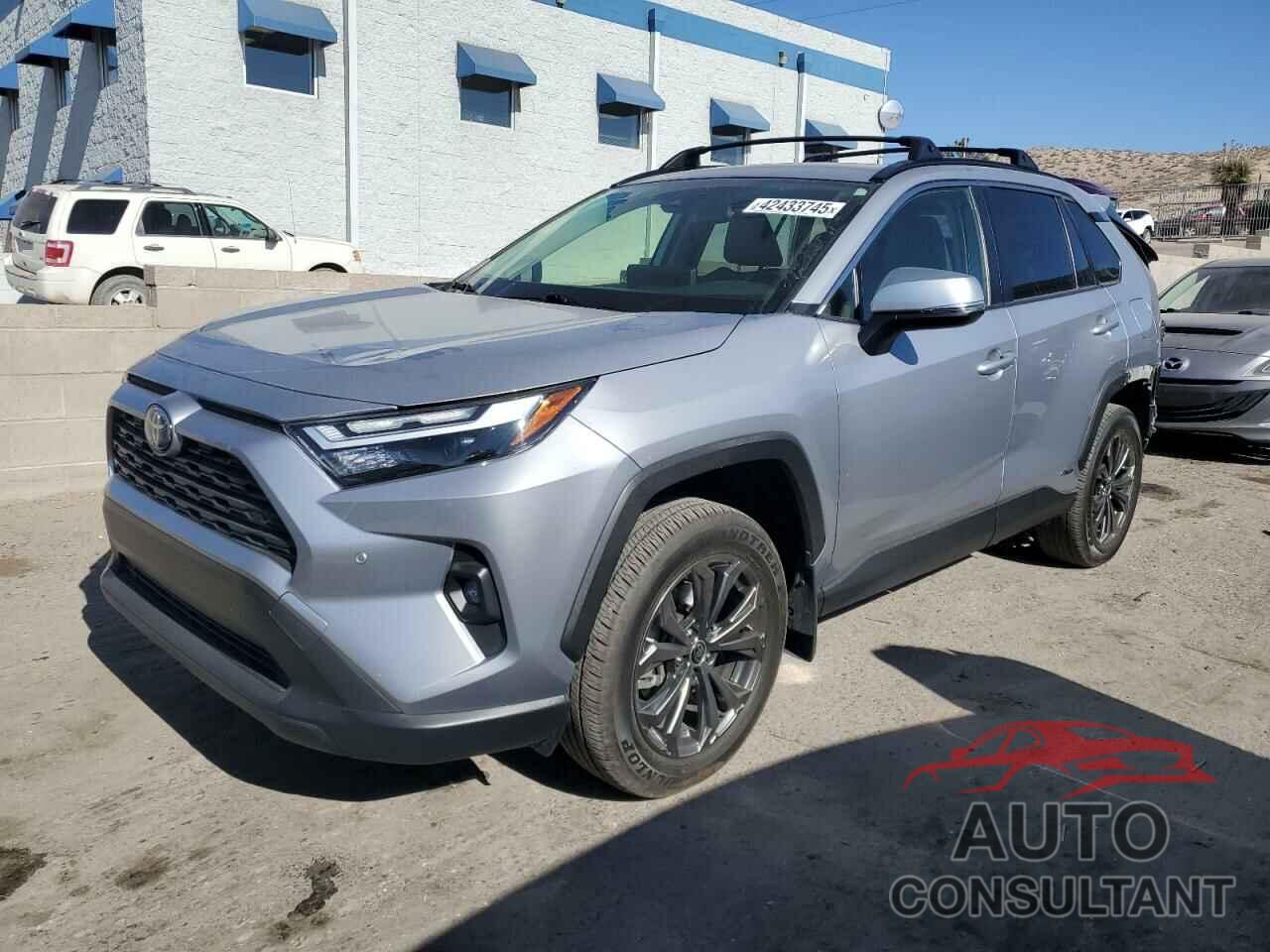 TOYOTA RAV4 2023 - JTMB6RFV8PD097918