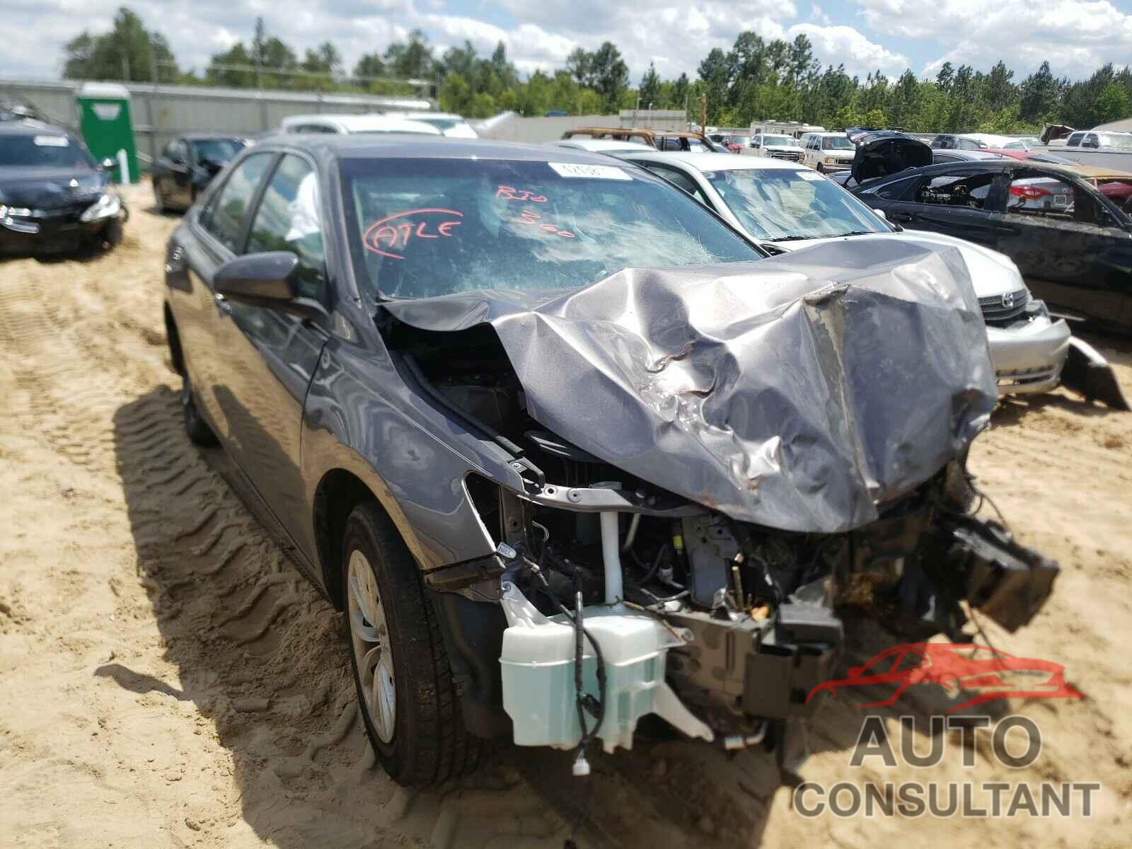 TOYOTA CAMRY 2017 - 4T1BF1FK8HU667615