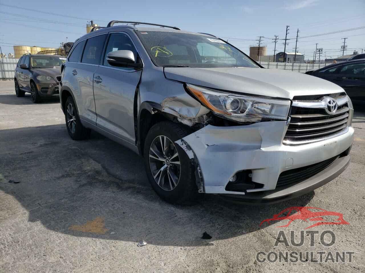 TOYOTA HIGHLANDER 2016 - 5TDKKRFHXGS158776
