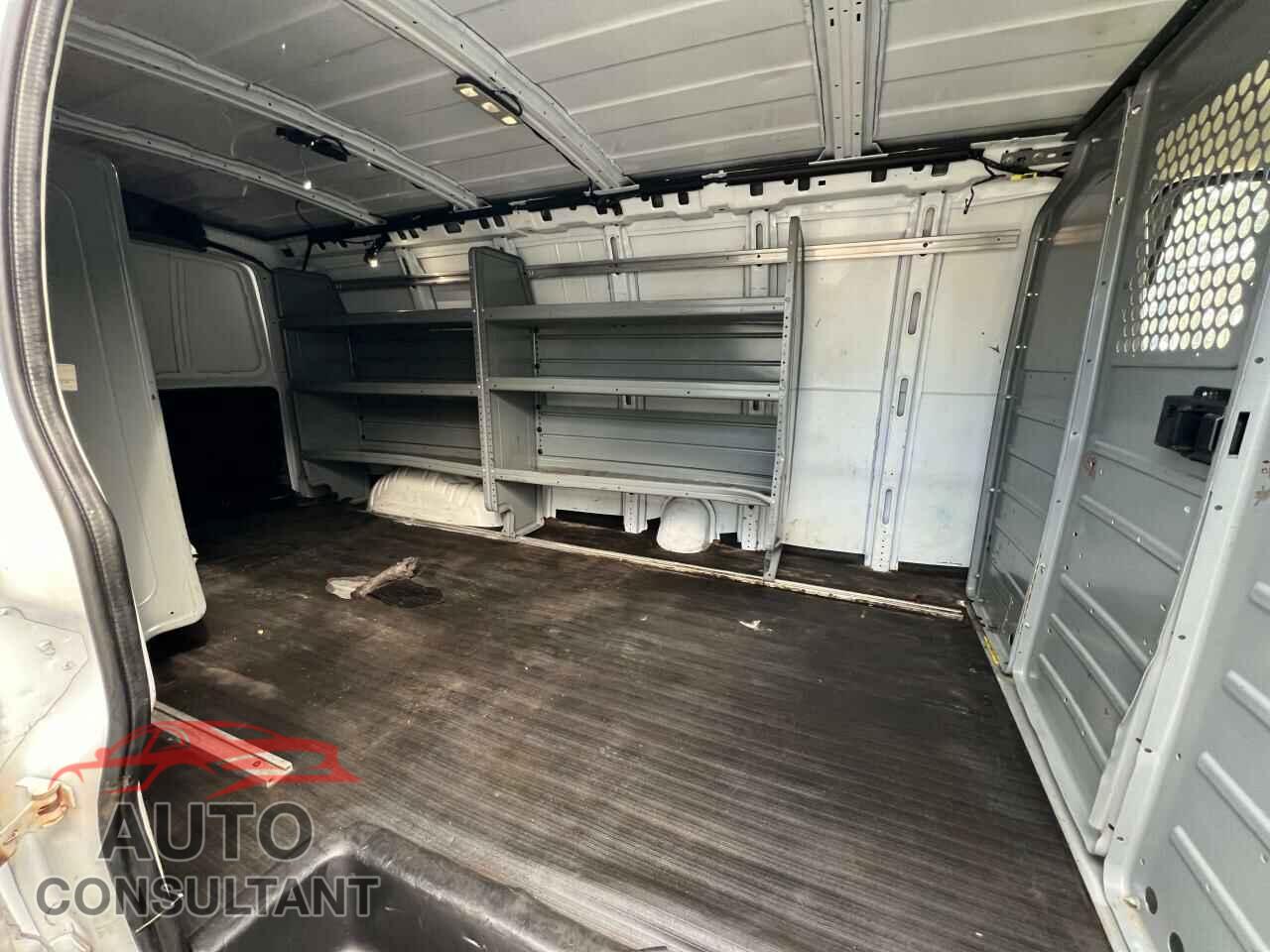 CHEVROLET EXPRESS 2016 - 1GCZGHFF1G1130192